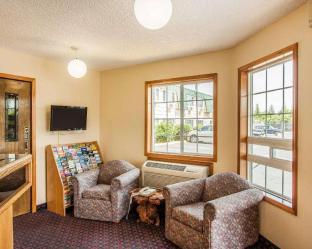 Hotel Rodeway & Hwy 217 & 26 W 2*