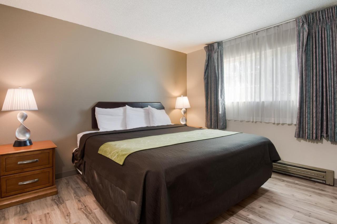 Rodeway & Hwy 217 & 26 W Hotel 2*