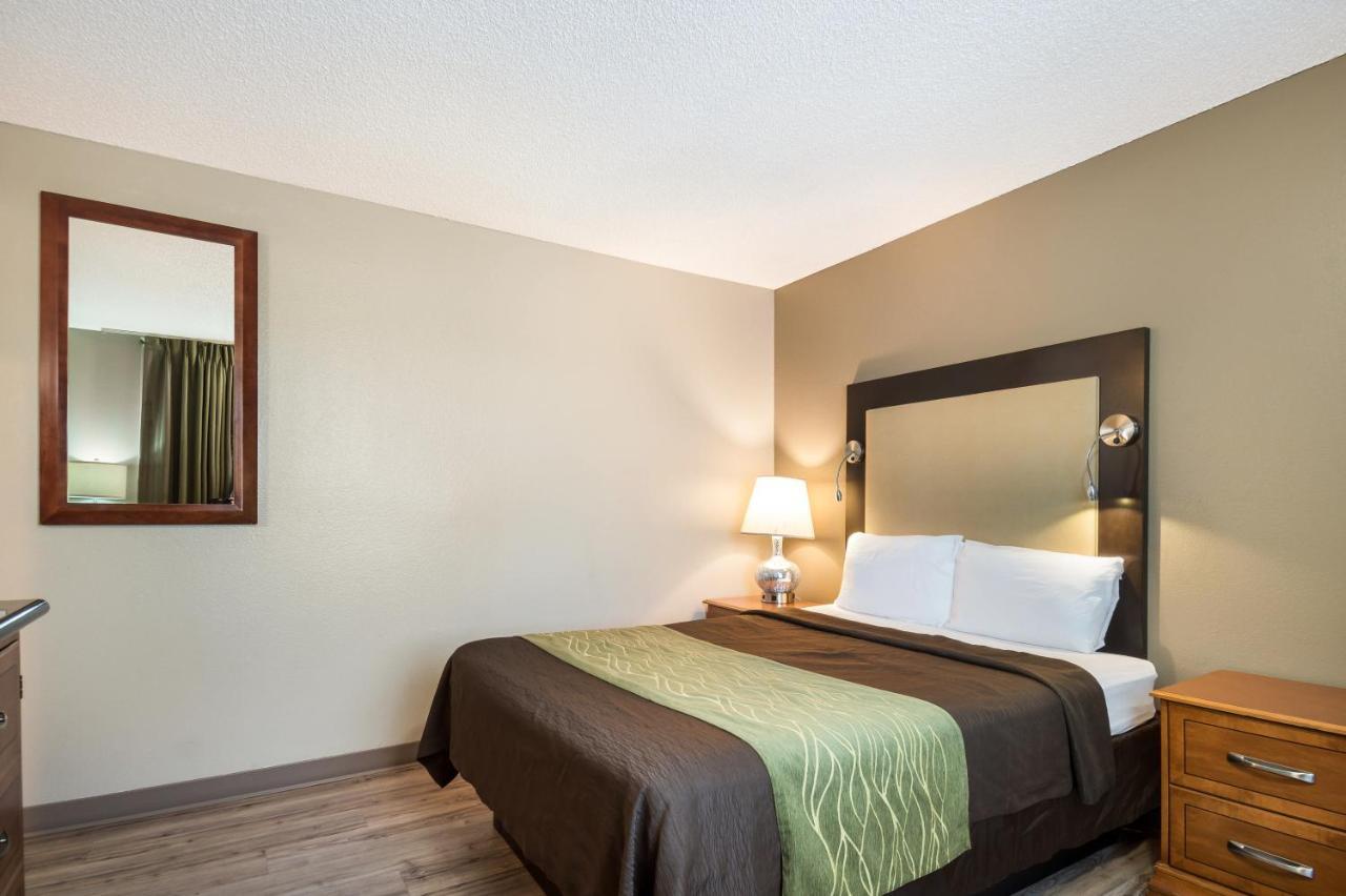 Hotel Rodeway & Hwy 217 & 26 W